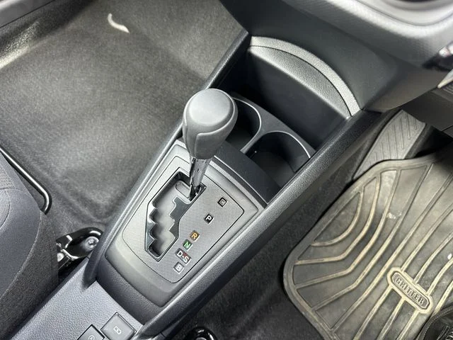 Toyota COROLLA AXIO EX photo 4