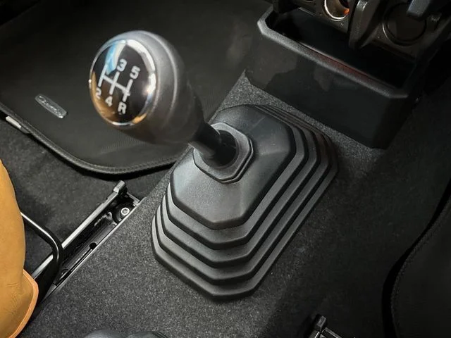Suzuki JIMNY SIERRA JC photo 3