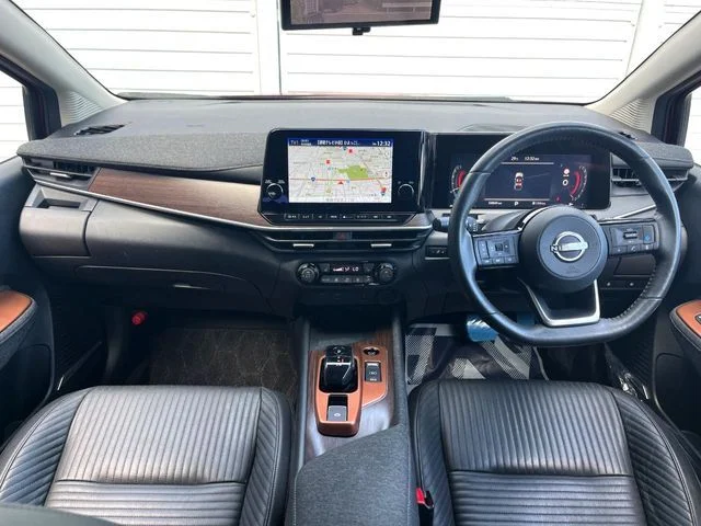 Nissan AURA G　レザーエディション photo 2