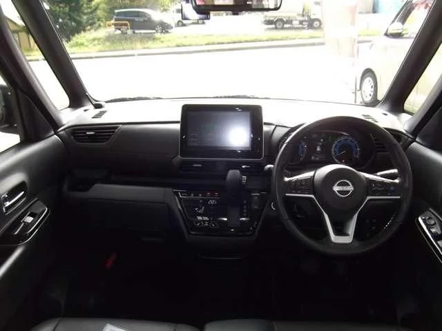 Nissan ROOX 4WD ハイウェイスターG　ターボ photo 3
