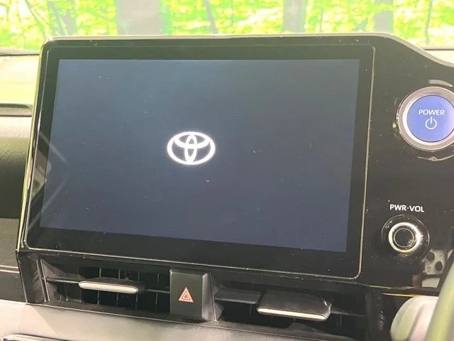 Toyota NOAH HYBRID S－G photo 4