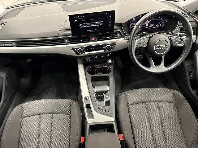 Audi AUDI A4 AVANT 35　TFSI　アドバンスド photo 2