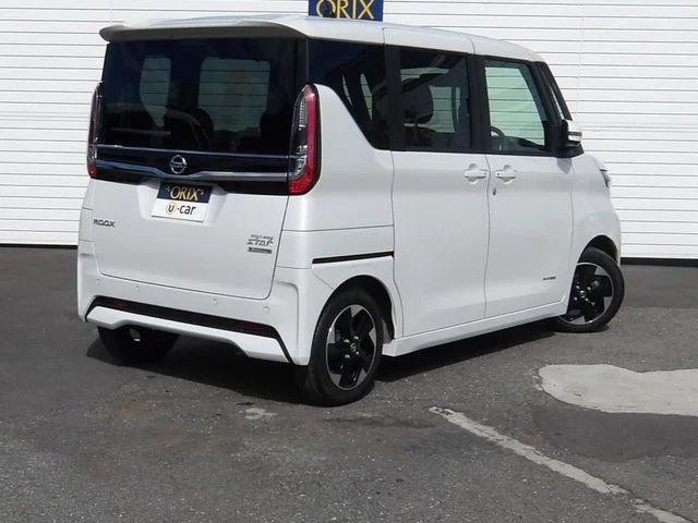 Nissan ROOX ハイウェイスターX photo 3
