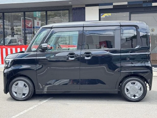 Nissan ROOX X photo 2