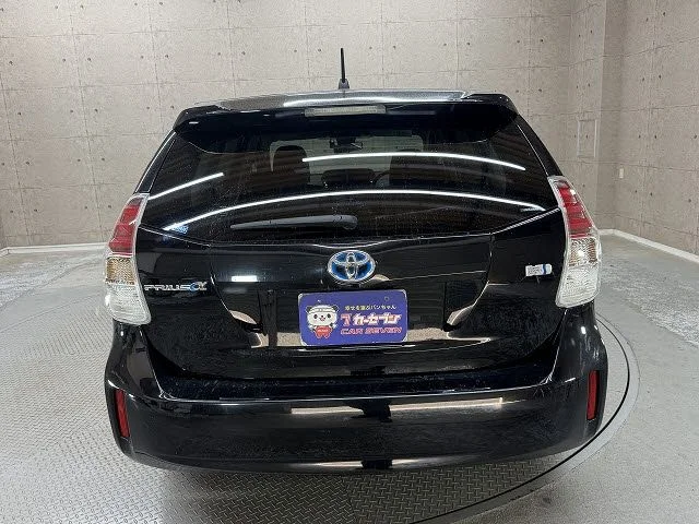 Toyota PRIUS Alpha S　チューンブラック2 photo 4