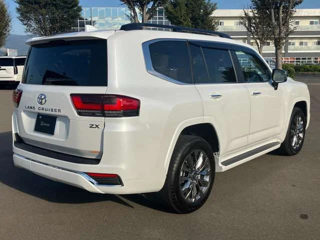 Toyota LANDCRUISER wagon ZX photo 4
