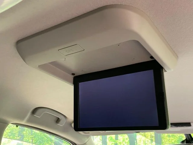 Nissan SERENA WG e−POWER　ハイウェイスター　V photo 4
