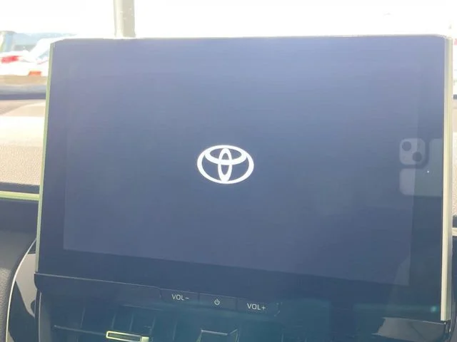 Toyota COROLLA CROSS HYBRID Z photo 3