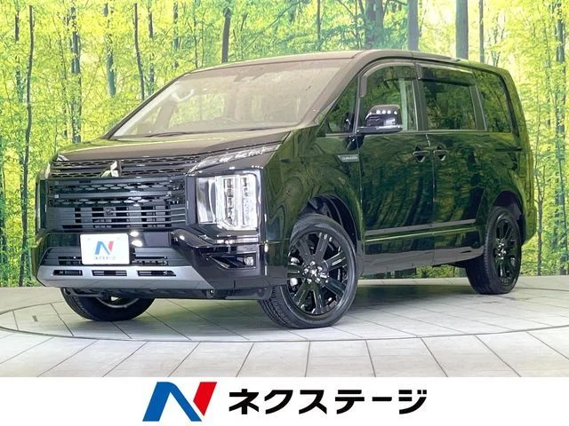 Mitsubishi DELICA D:5 4WD シャモニー 2025
