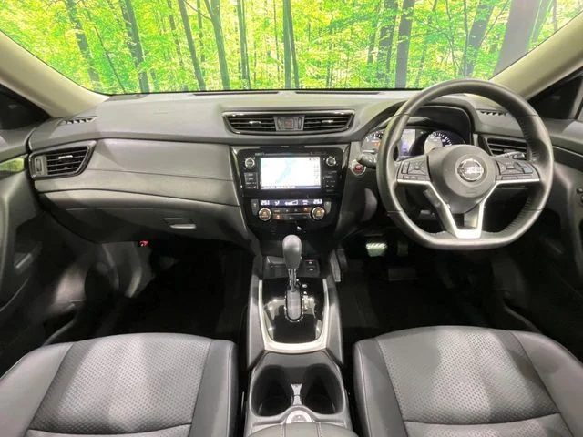 Nissan X-TRAIL 4WD 20Xi photo 2