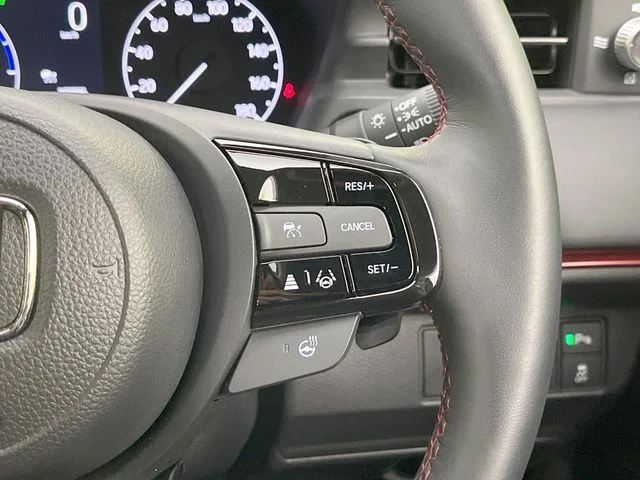 Honda VEZEL e:HEV RS photo 4