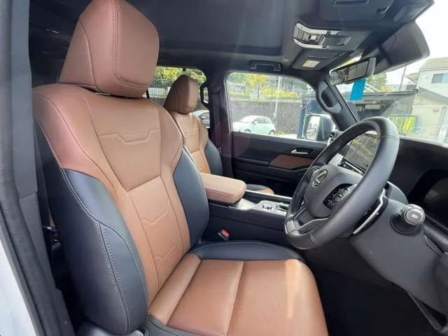 Toyota LEXUS GX550 バージョンL photo 2
