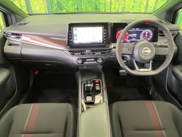 Nissan AURA ニスモ photo 3