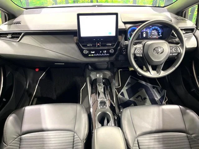 Toyota COROLLA TOURING HYBRID W×B photo 2
