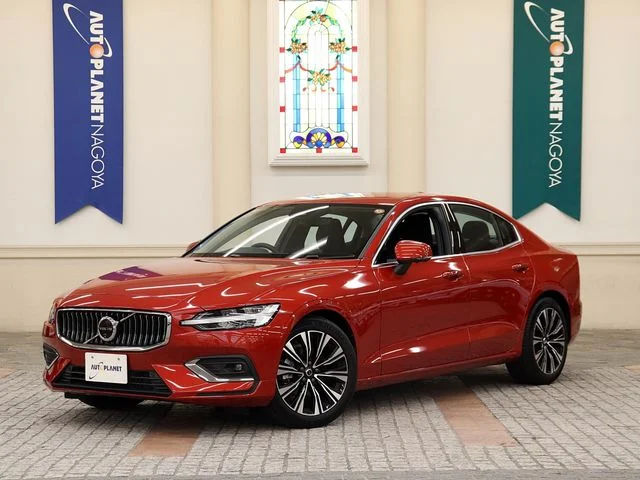 Volvo VOLVO S60 アルティメット　B4 2024