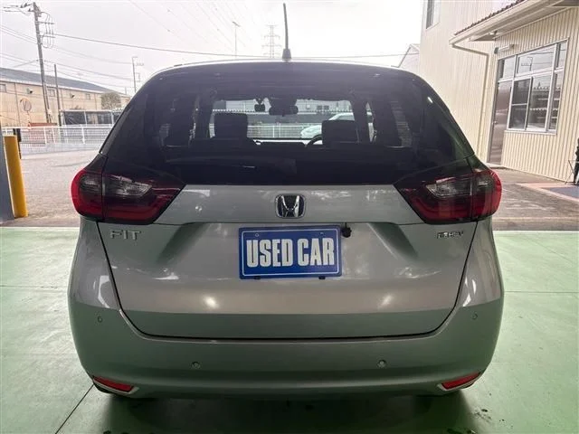 Honda FIT e:HEV ベーシック photo 3