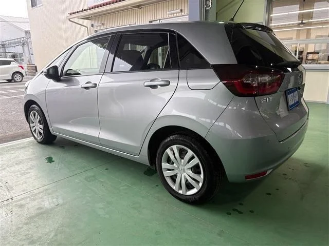 Honda FIT e:HEV ベーシック photo 4
