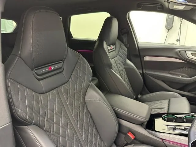 Audi AUDI A5 AVANT TFSI photo 4