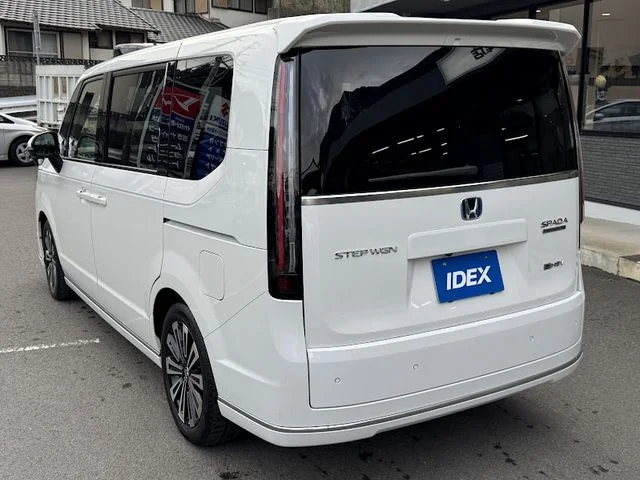 Honda STEPWAGON e:HEV SPADA プレミアムライン photo 3