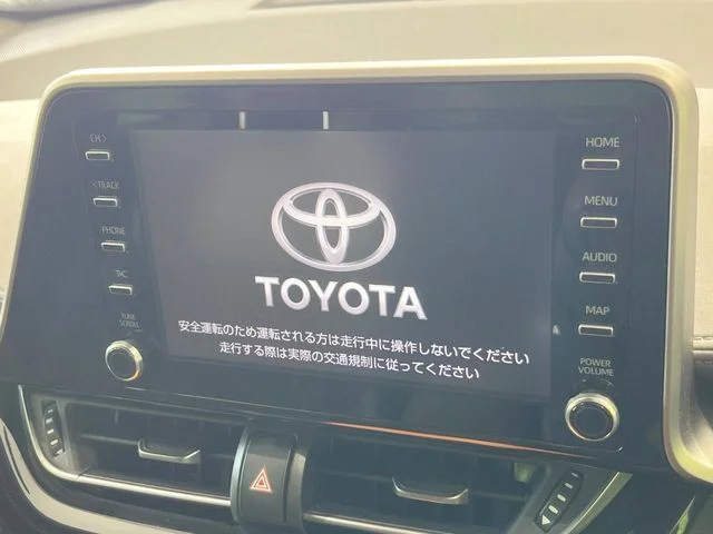 Toyota C-HR G　ハイブリッド photo 4