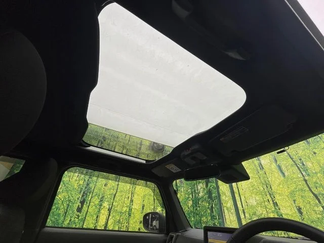 Daihatsu TAFT G　ダーククロム　ベンチャー photo 3