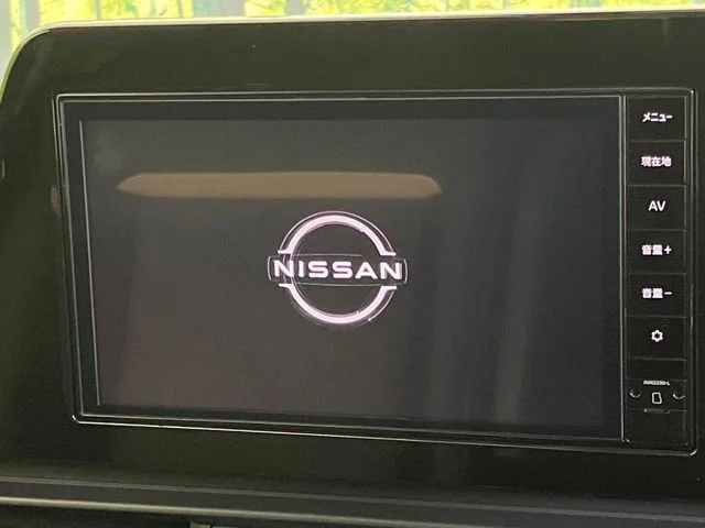 Nissan SERENA WG e−POWER　ハイウェイスター　V photo 4