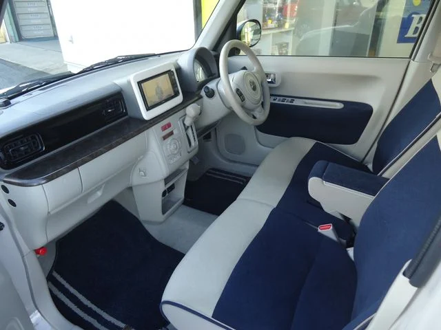Suzuki ALTO LAPIN モード photo 2