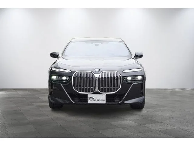 Bmw BMW i7 xDrive60　Mスポーツ photo 2