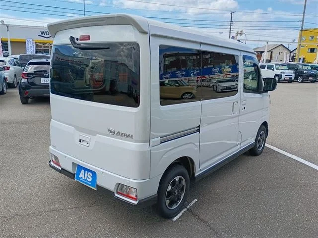 Daihatsu ATRAI van 4WD RS photo 3