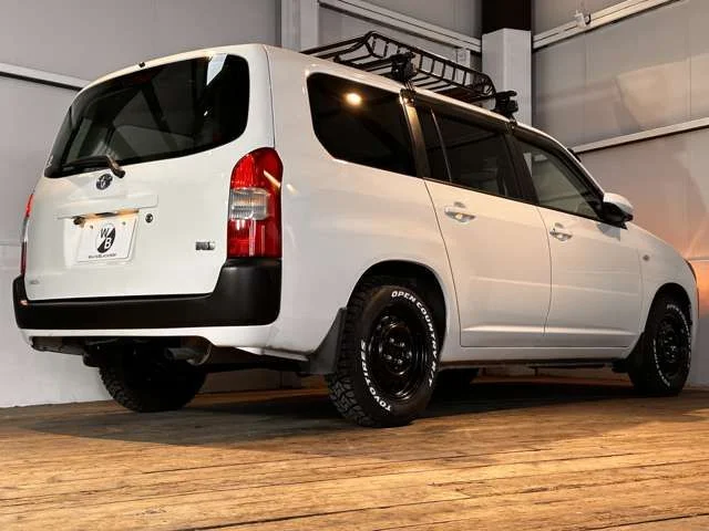Toyota PROBOX van HYBRID GL photo 3