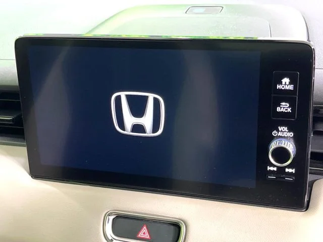 Honda VEZEL e:HEV プレイ photo 4