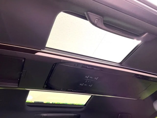Toyota ALPHARD Z photo 4