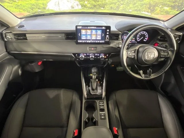 Honda VEZEL e:HEV Z photo 3