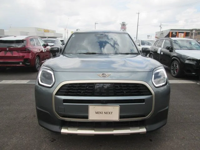 Bmw MINI COUNTRYMAN D photo 2