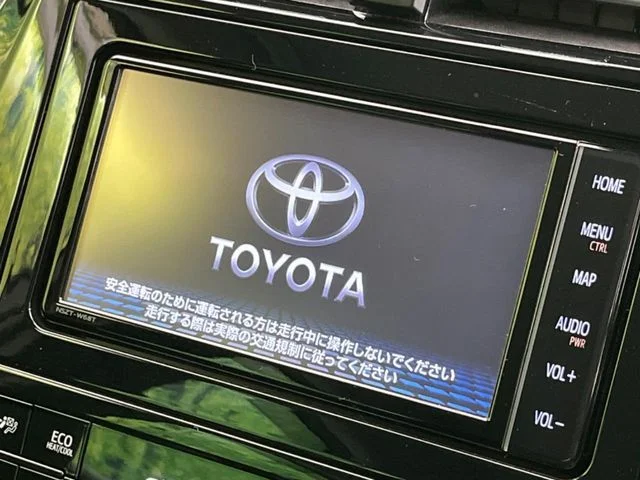 Toyota PRIUS S photo 4