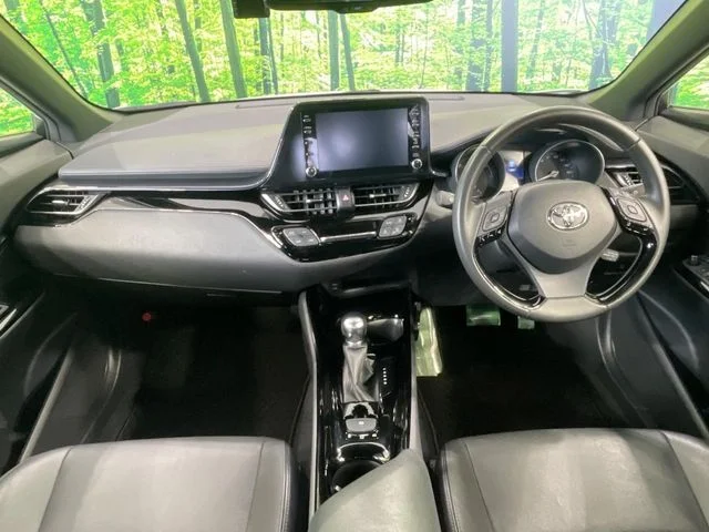 Toyota C-HR Gモードネロセーフティプラスハイブリッド photo 2
