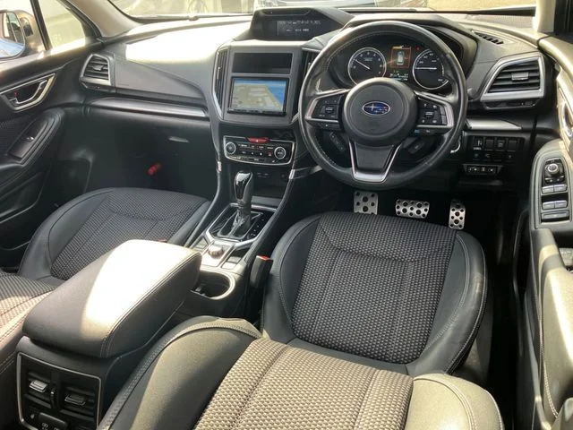Subaru FORESTER アドバンス photo 2