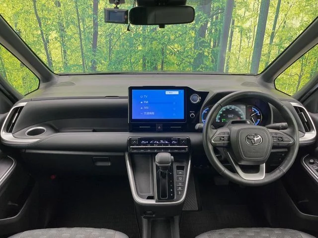 Toyota VOXY HYBRID ハイブリッド　S−Z photo 2