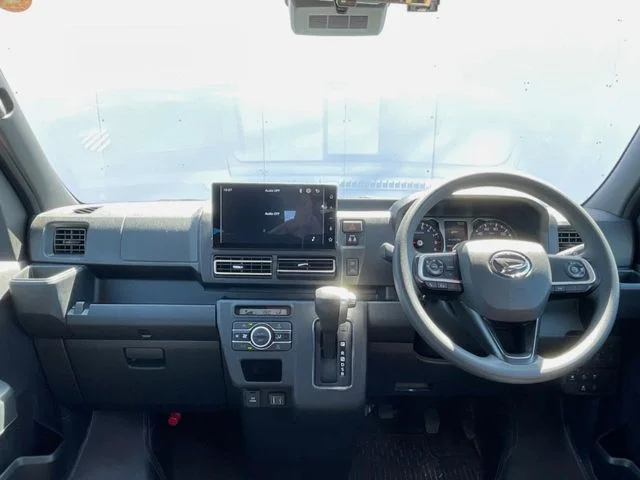 Daihatsu ATRAI van 4WD RS photo 2