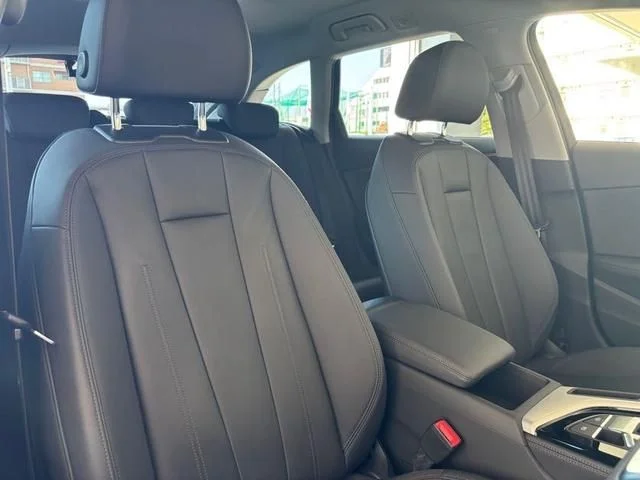 Audi AUDI A4 ALL ROAD QUATTRO ベースグレード photo 4