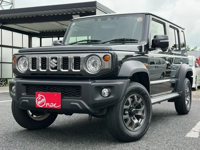 Suzuki JIMNY NOMADE FC 2025