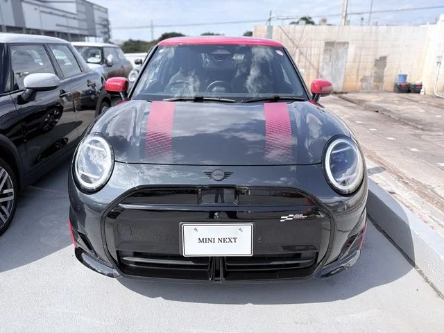 Bmw MINI COOPER E　ジョンクーパーワークス photo 4