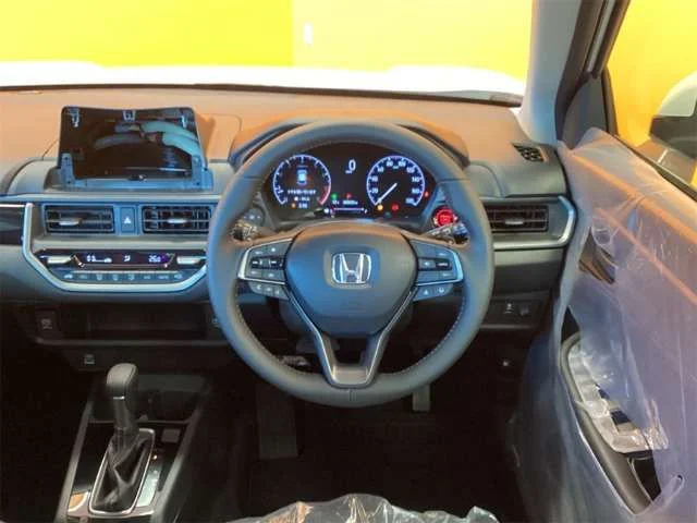 Honda WR-V Z photo 2