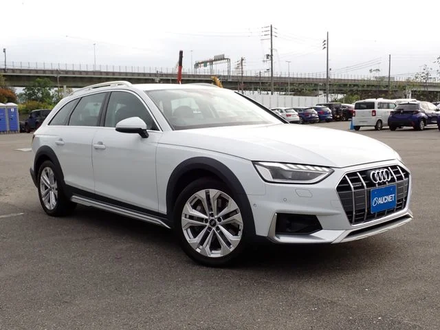 Audi AUDI A4 ALL ROAD QUATTRO ベースグレード 2021