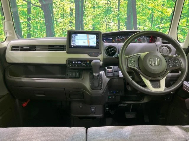 Honda N BOX L　ターボ photo 2