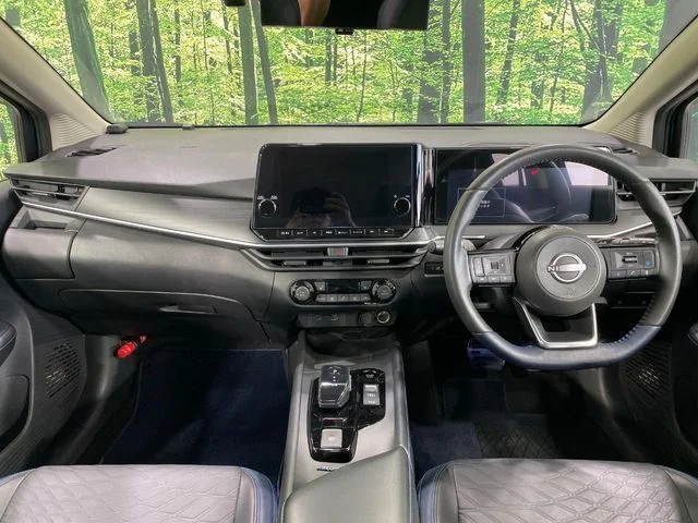 Nissan NOTE 4WD オーテック　FOUR photo 2