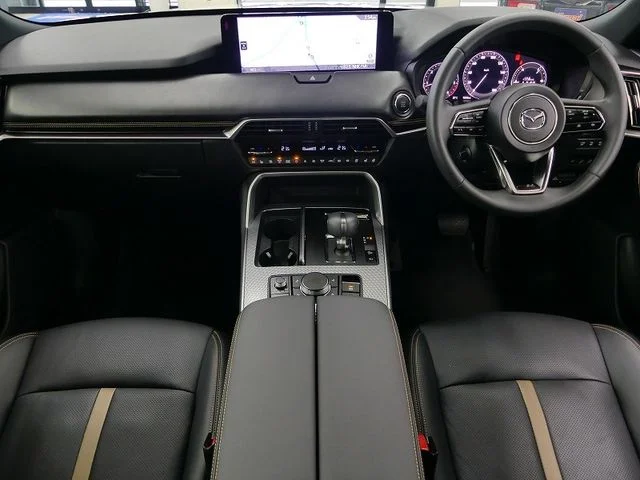 Mazda CX-80 XD−HV　エクスクルーシブ　スポーツ photo 3