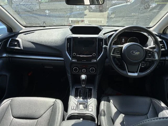 Subaru IMPREZA SPORT 4WD 2．0i－L　アイサイト photo 3