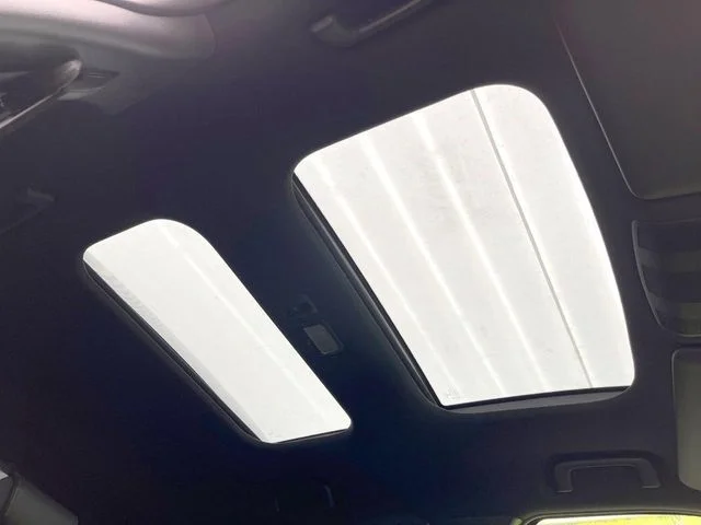 Mitsubishi ECLIPSE CROSS PHEV P photo 3