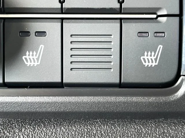 Honda N BOX CUSTOM ブラックスタイル photo 4
